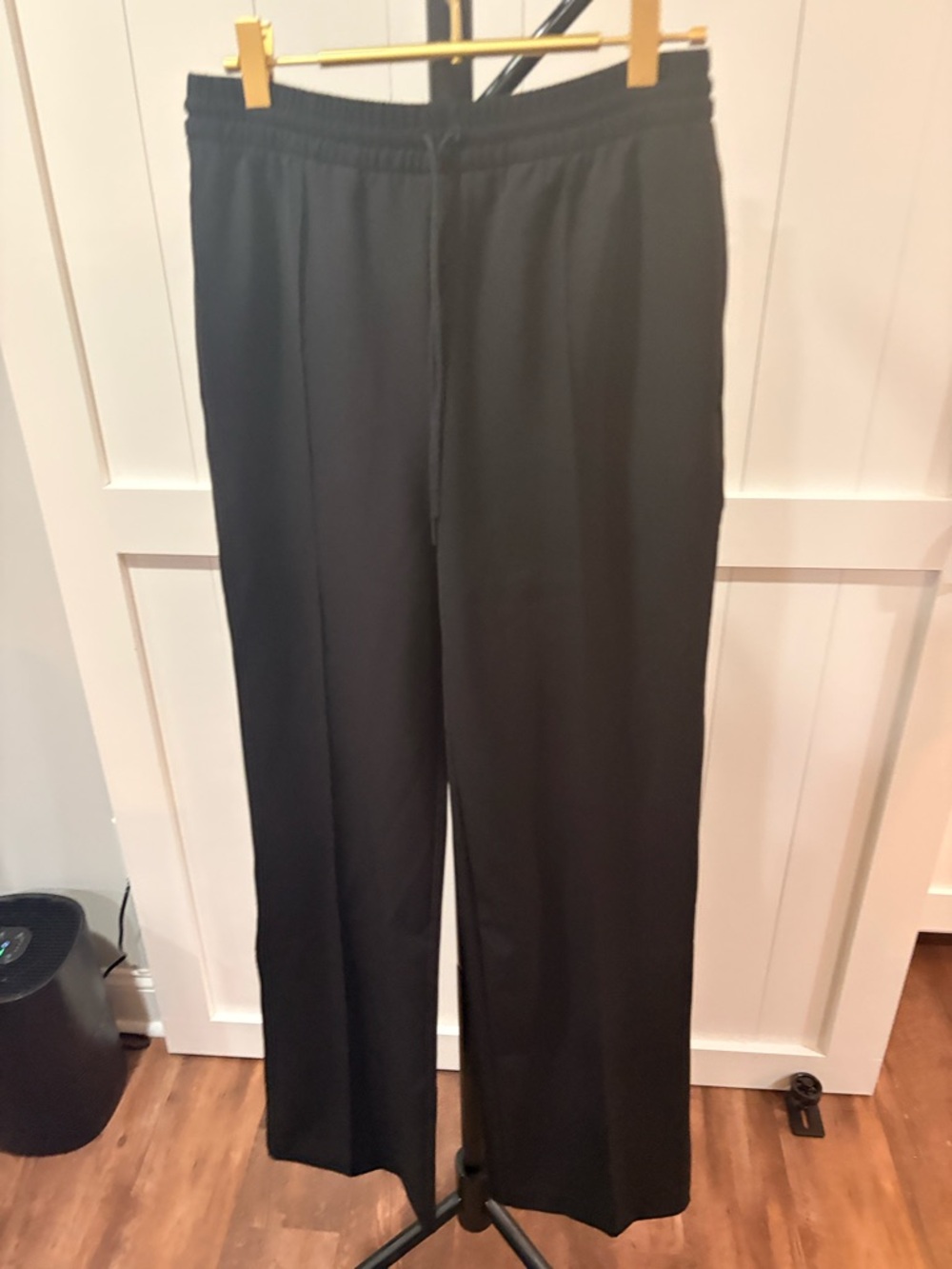 Athleta Black Elastic Waist Pull-On Pants